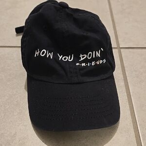 FRIENDS Black Cap